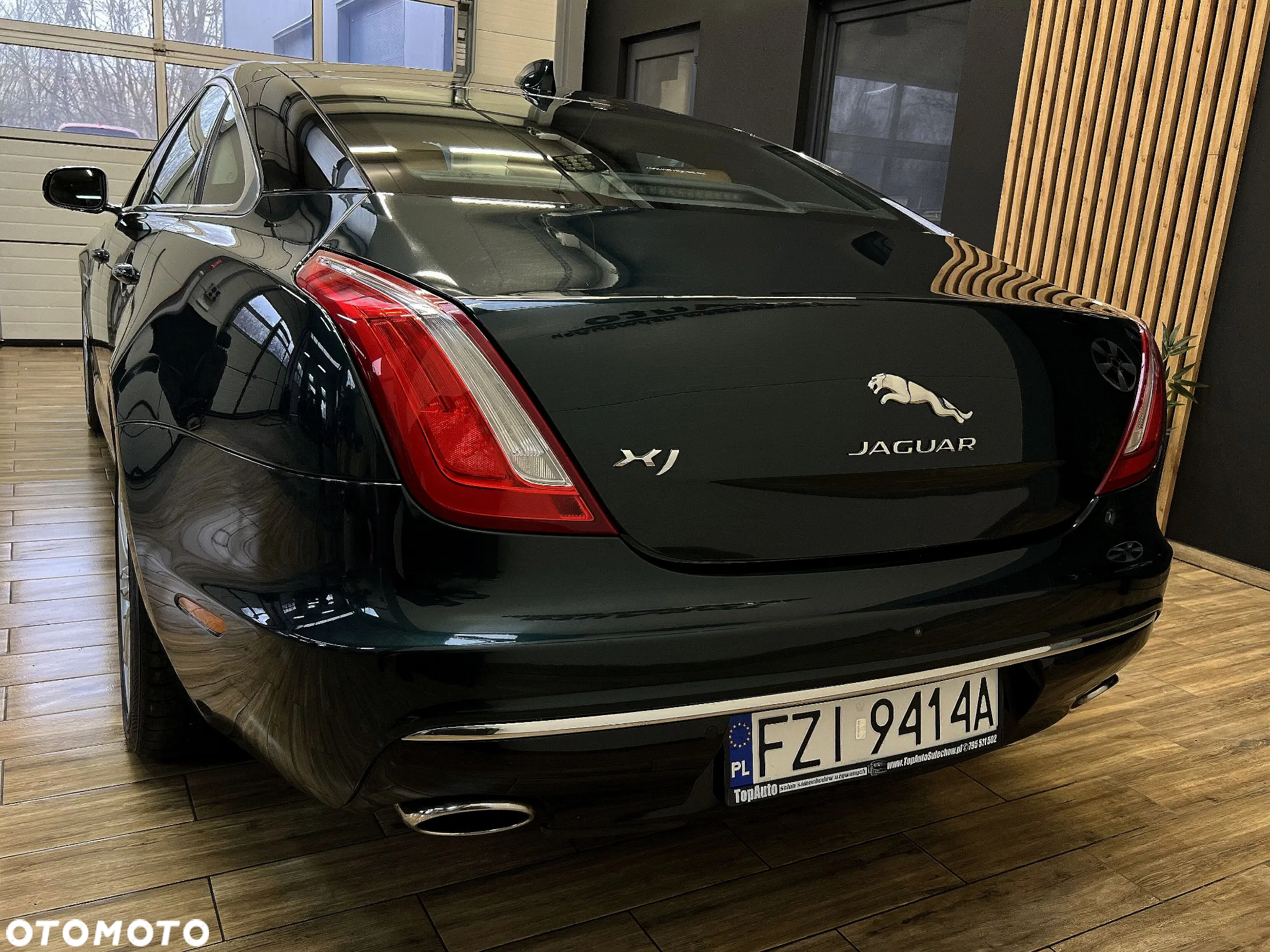 Jaguar XJ 3.0 D V6 Premium Luxury - 10