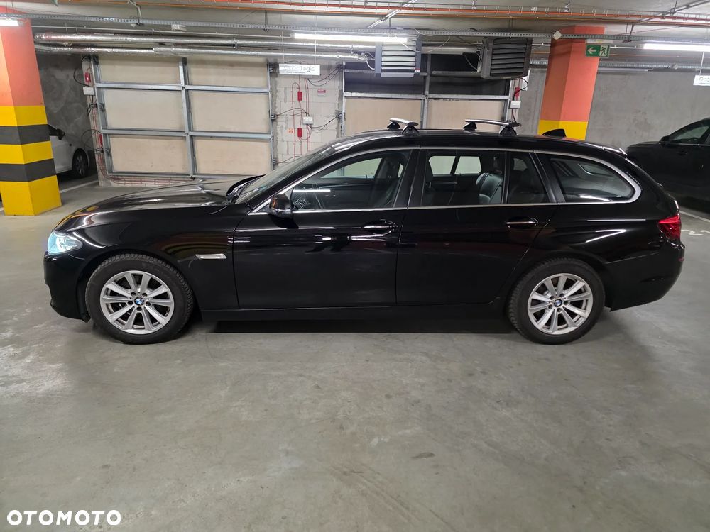 BMW Seria 5 520d xDrive - 1