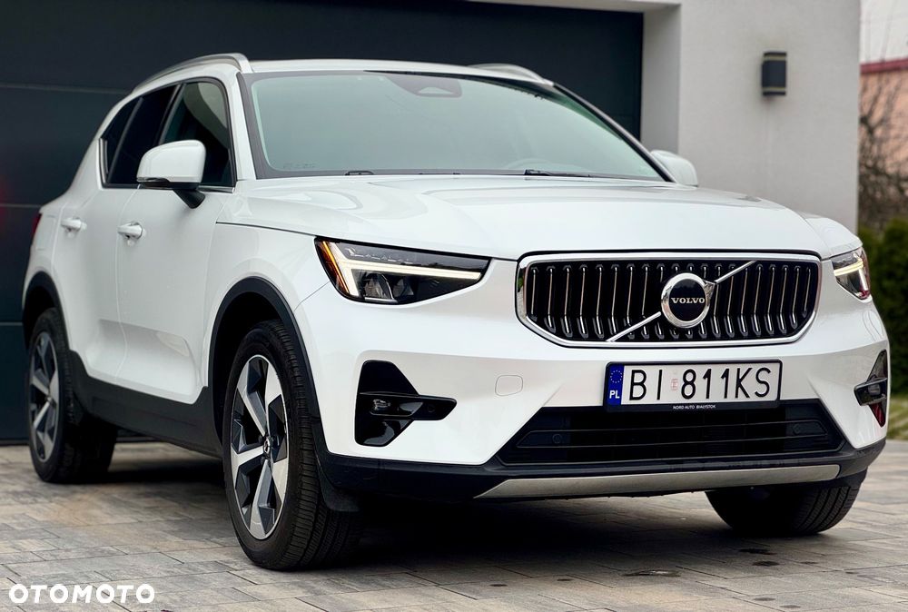Volvo XC 40 B5 AWD Ultimate Bright - 4