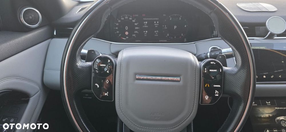 Land Rover Range Rover Evoque - 15