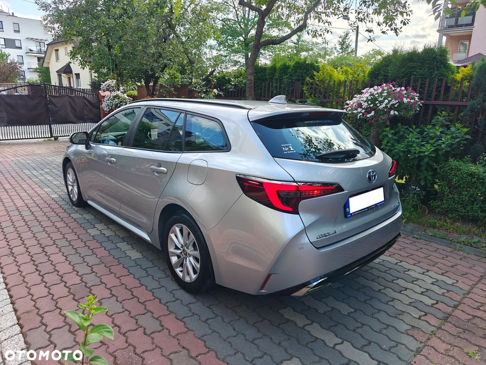 Toyota Corolla 1.8 Hybrid Comfort - 3