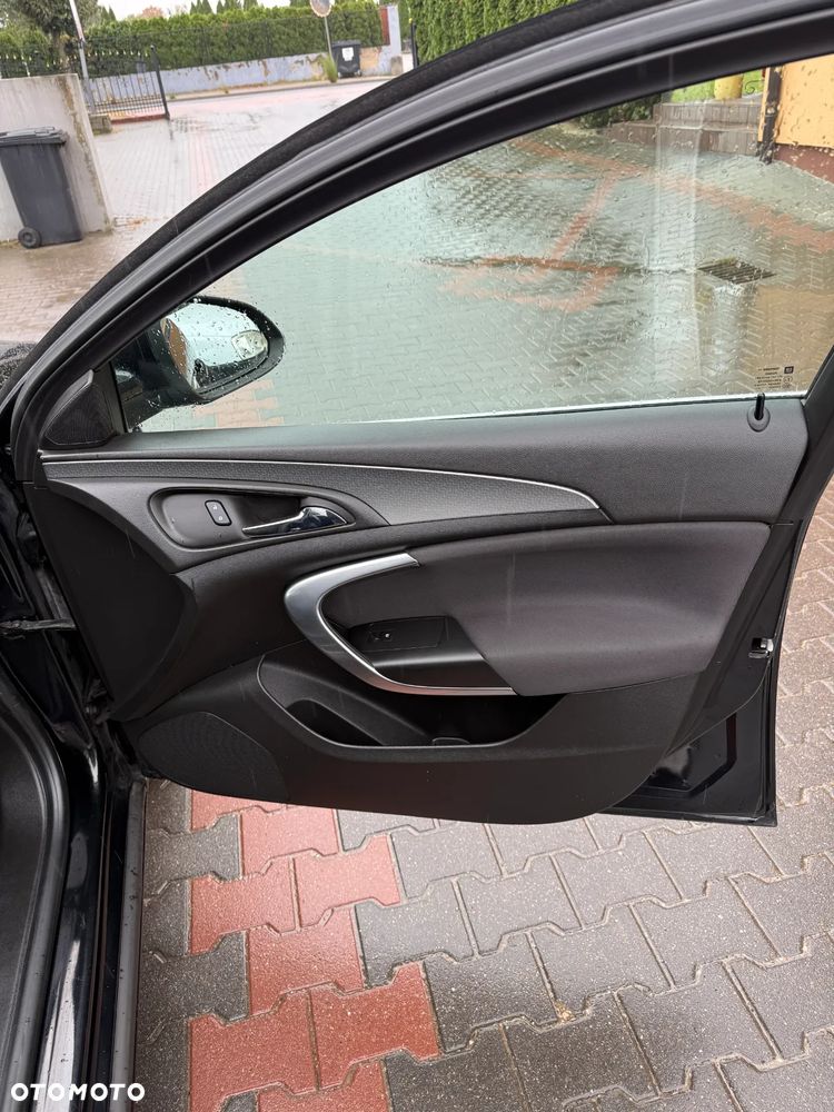 Opel Insignia - 18