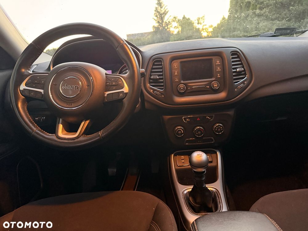 Jeep Compass 1.4 TMair Longitude FWD S&S - 12