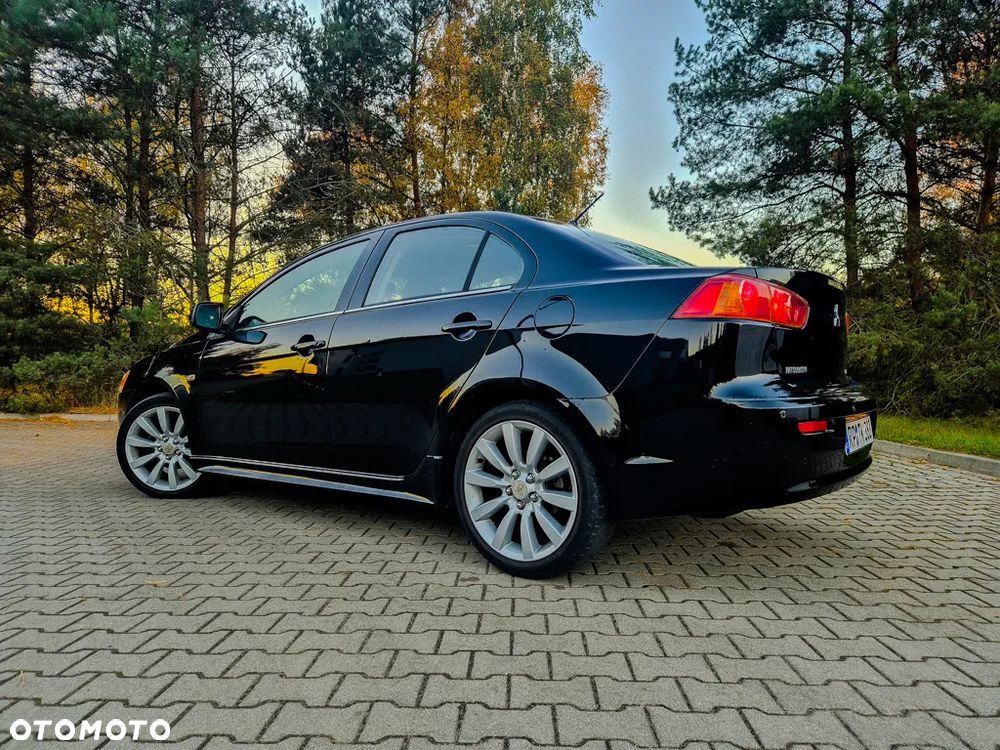 Mitsubishi Lancer - 14