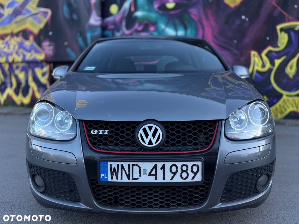 Volkswagen Golf - 3