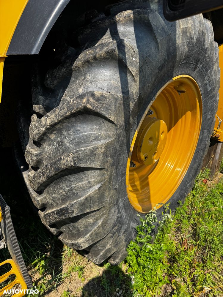 Caterpillar 434F - 8
