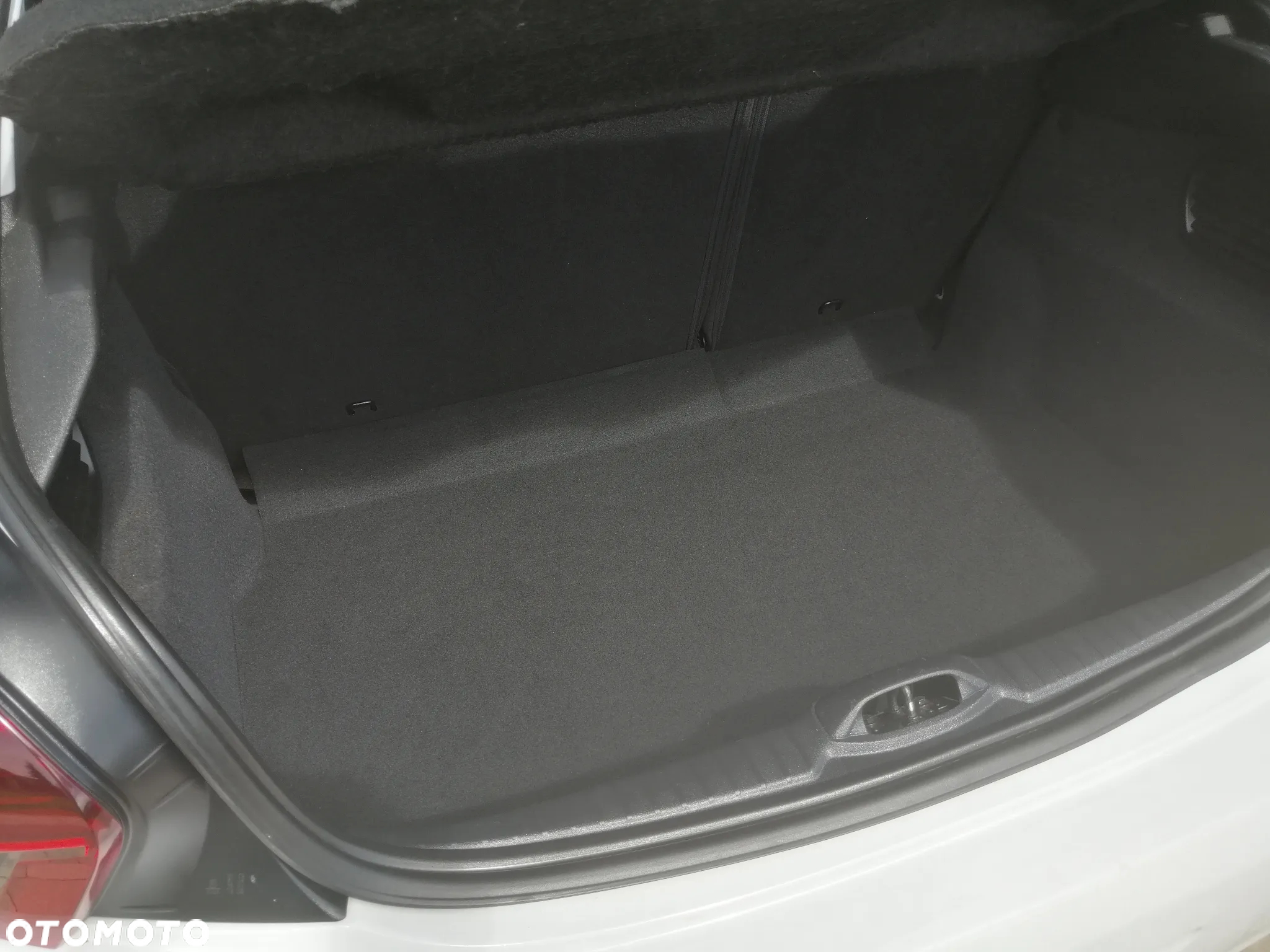 Peugeot 208 PureTech 82 Start & Stop Allure - 28