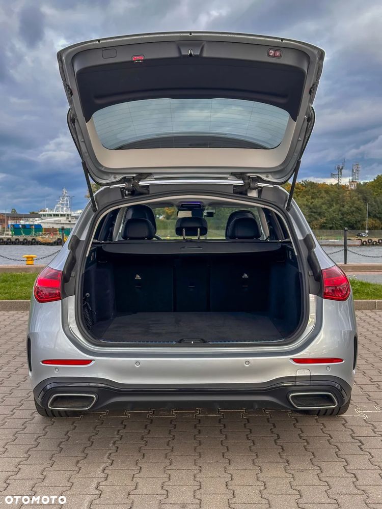 Mercedes-Benz Klasa C 220 d 4Matic 9G-TRONIC - 40