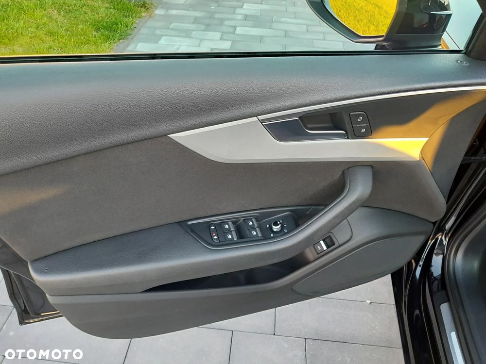 Audi A4 Avant 2.0 TDI S tronic sport - 23