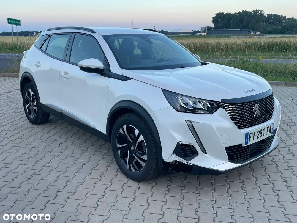 Peugeot 2008 1.5 BlueHDi Allure Pack S&S EAT8 - 3
