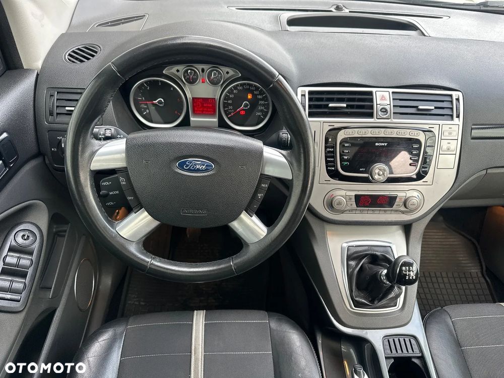 Ford Kuga 2.0 TDCi Titanium - 19