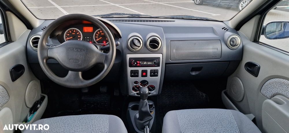 Dacia Logan - 7