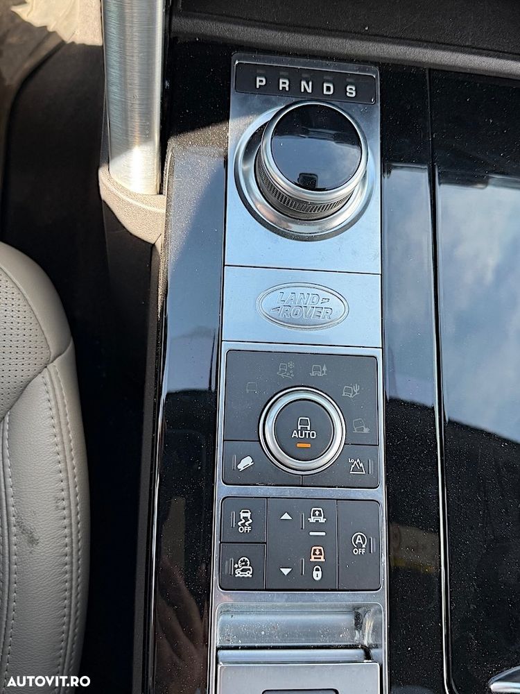 Land Rover Discovery 3.0 L SD6 HSE Luxury - 14