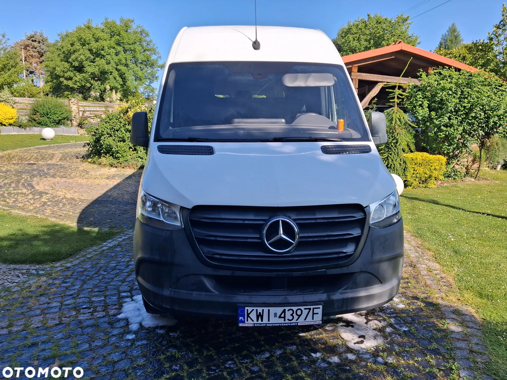 Mercedes-Benz Sprinter - 10