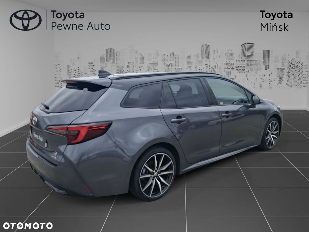 Toyota Corolla 2.0 Hybrid GR Sport Dynamic - 6