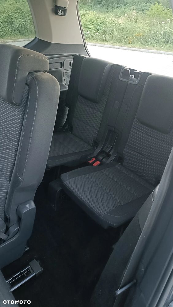Volkswagen Touran 1.6 TDI BMT SCR Comfortline - 13