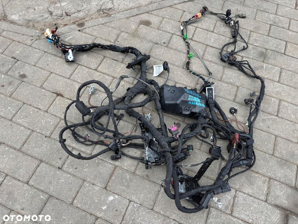 VW ID3 INSTALACJA KOMORY SILNIKA PRZÓD EU. - 1