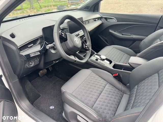 MG MG3 1.5 HEV+ Standard - 27