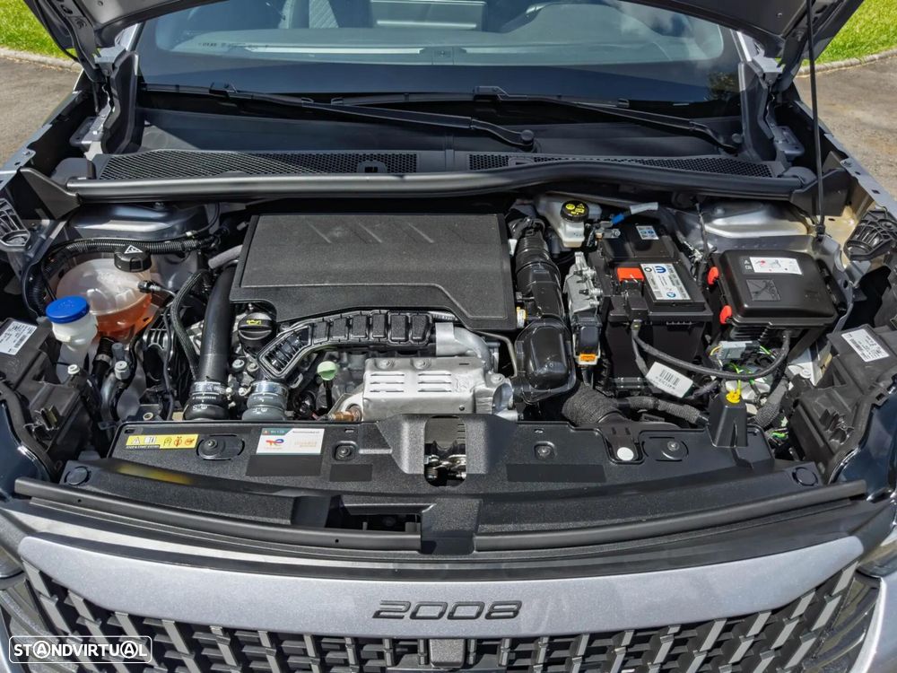 Peugeot 2008 1.2 PureTech Allure Pack — fotografia 10