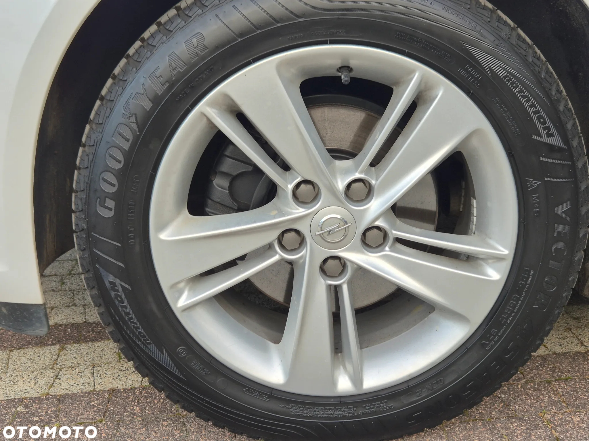 Opel Insignia 1.6 CDTI Elite S&S - 13
