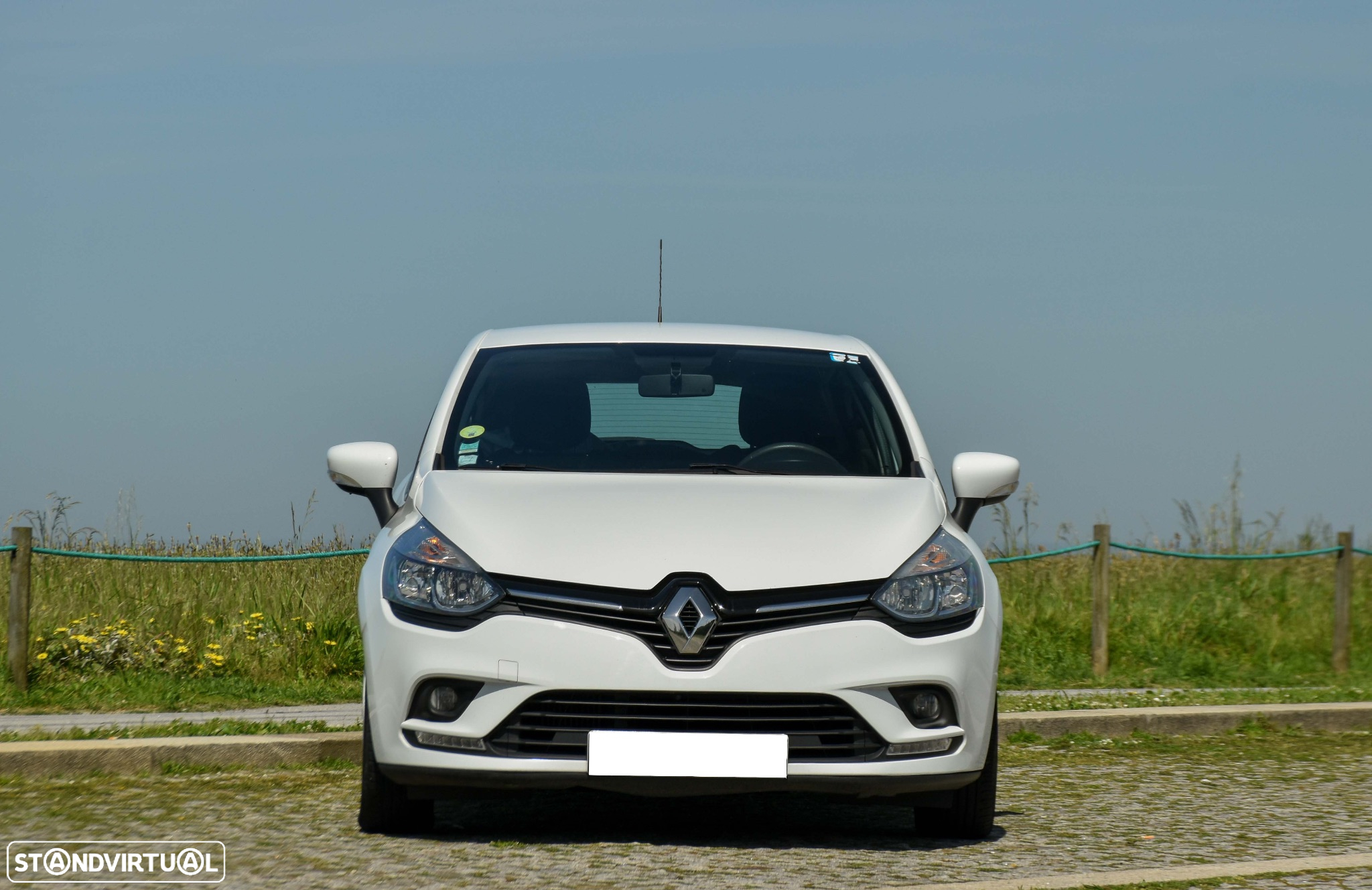 Renault Clio - 2