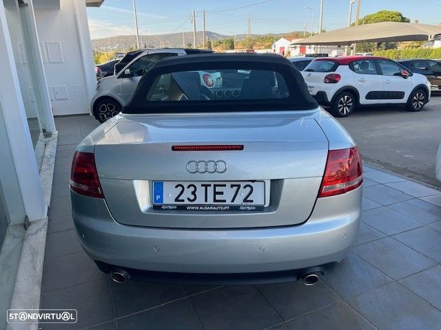 Audi A4 Cabrio 1.8 T Sport - 9