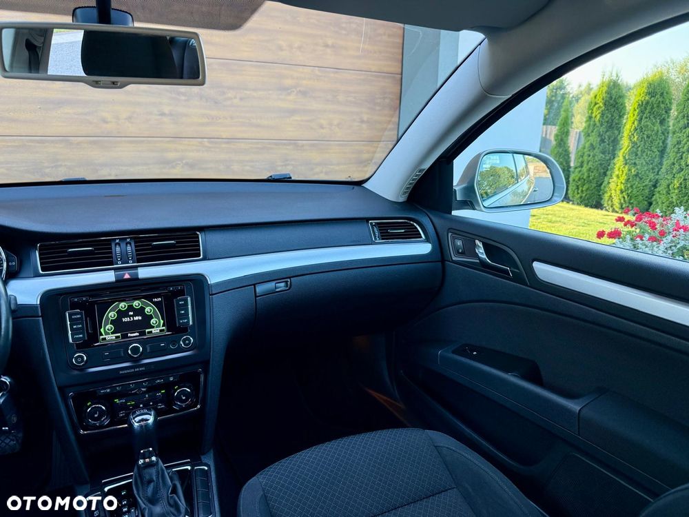 Skoda Superb 2.0 TDI Green tec DSG Elegance - 19