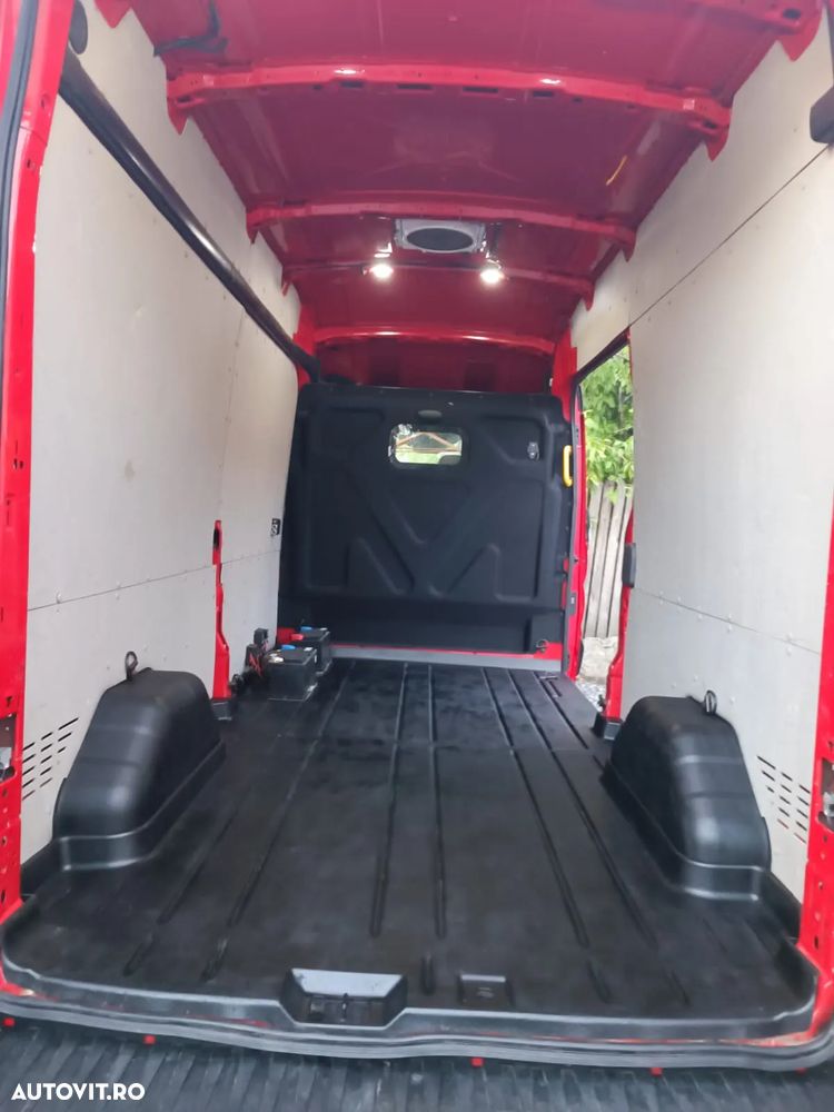 Ford Transit - 5