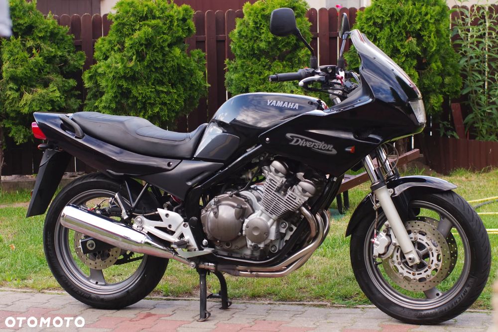Yamaha XJ - 2