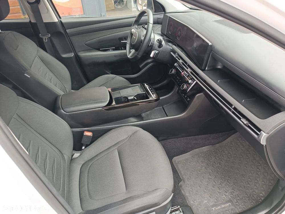 Hyundai Tucson 1.6 T-GDi 48V Smart 2WD DCT - 28