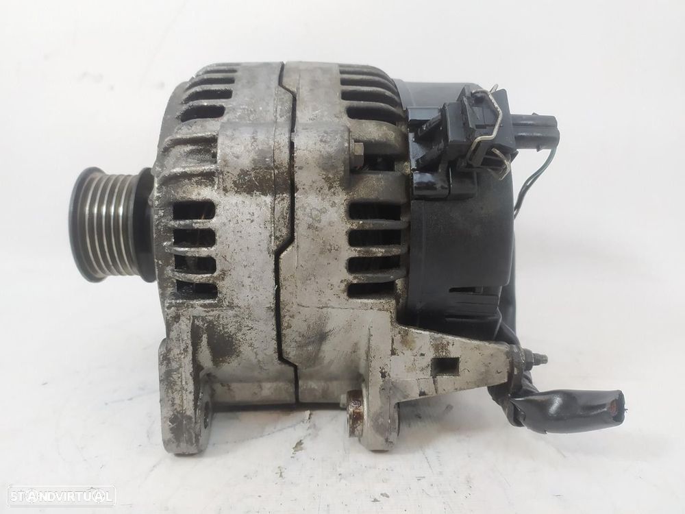 ALTERNADOR SEAT TOLEDO I 1996 -028903025S - 2