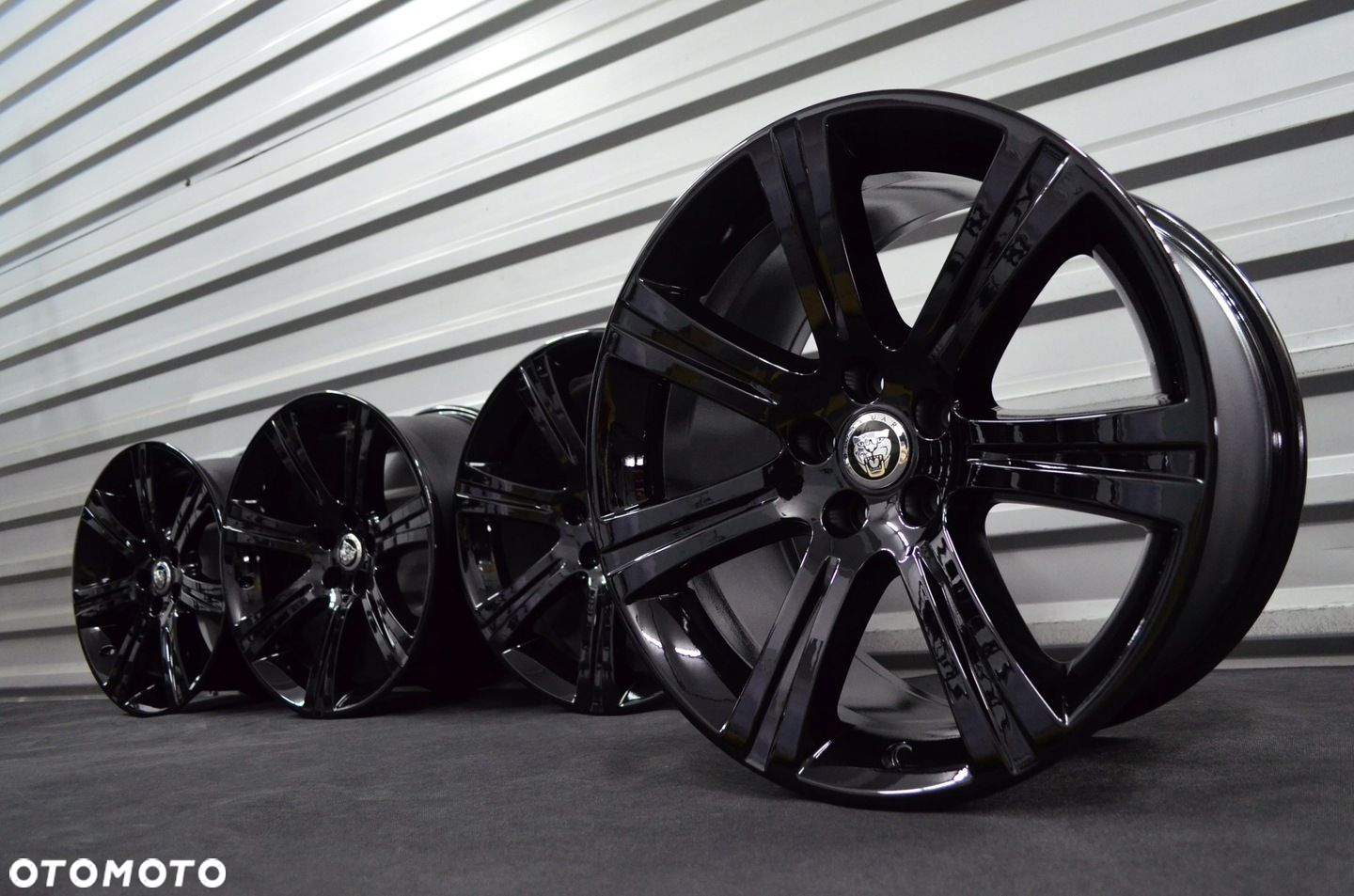 Felgi 5x108 8,5/9,5J R18 Jaguar XF X250 6W831007AB - 10