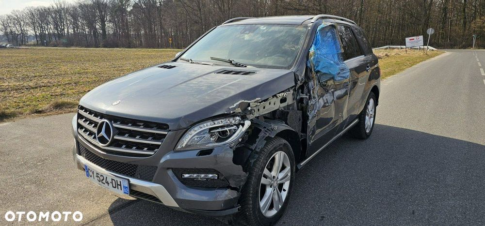 Mercedes-Benz ML - 8