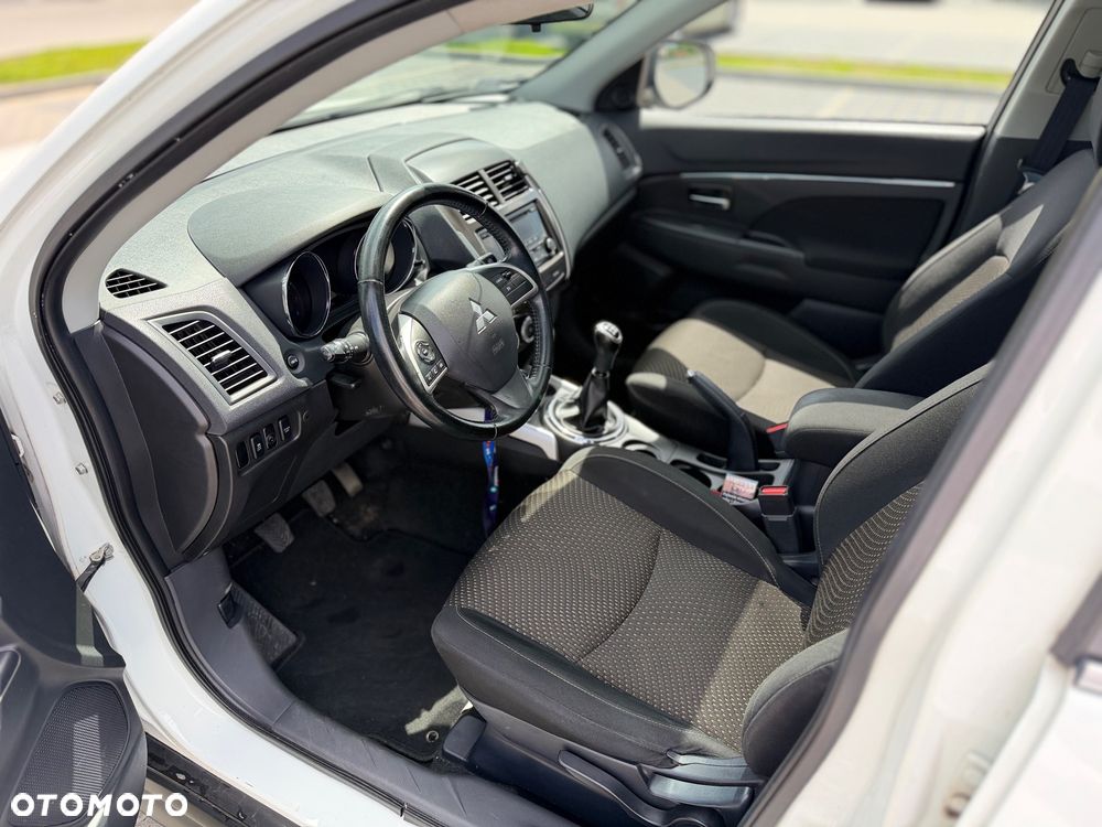 Mitsubishi ASX 1.6 Intense - 16