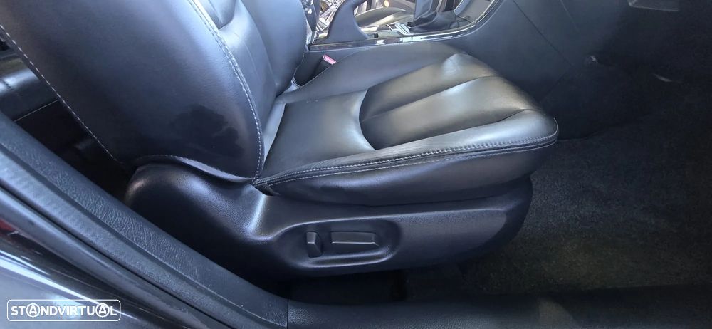 Mazda 6 SW MZR-CD 2.2 Sport - 33