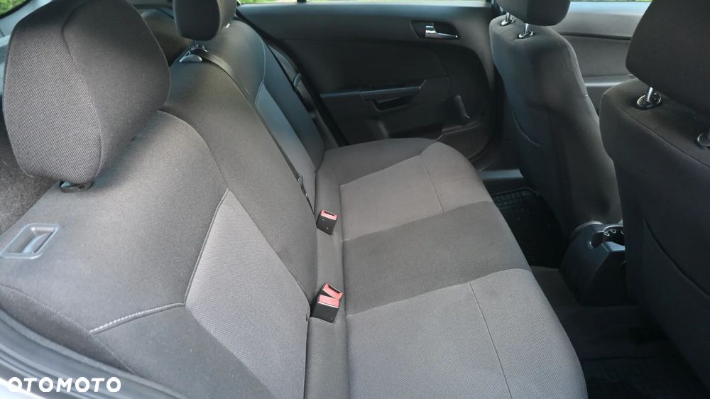 Opel Astra 1.3 CDTI Enjoy - 14