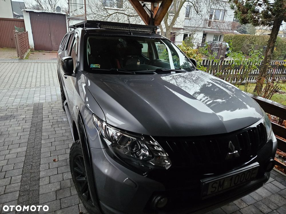 Mitsubishi L200 2.4 d DC Black Edition EU6 - 2