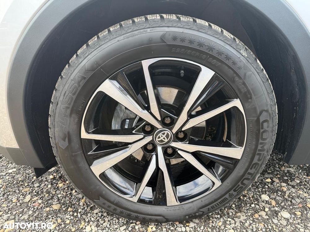 TOYOTA C-HR 2025 — imagine 25