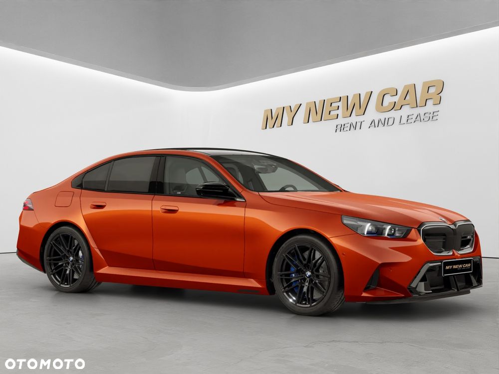 BMW M5 xDrive - 36