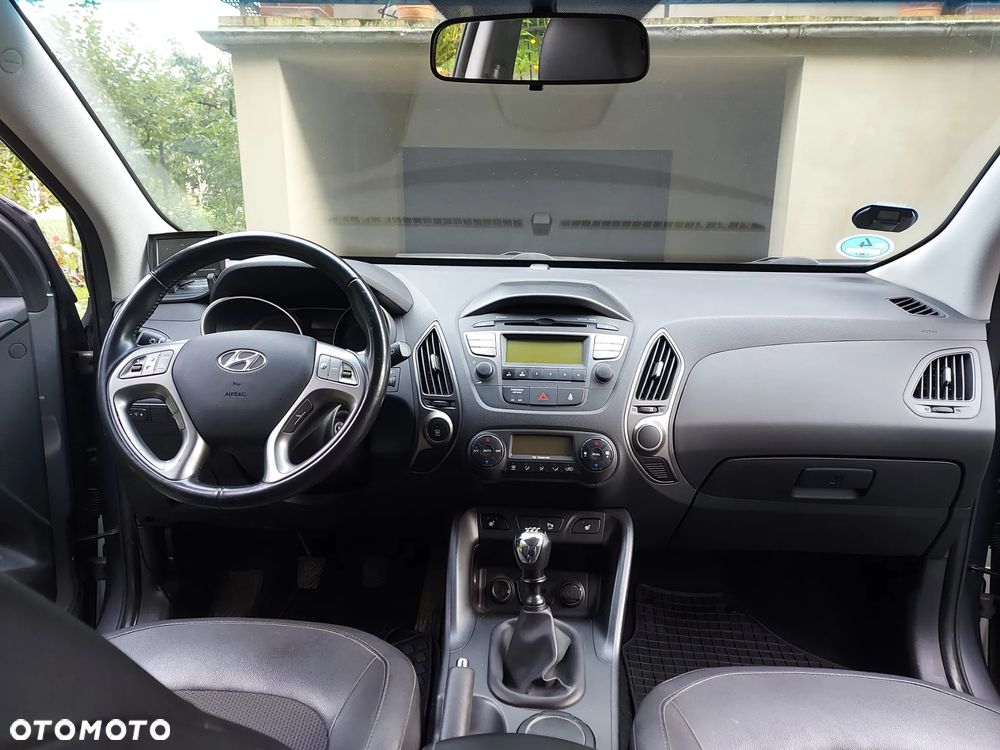 Hyundai ix35 1.6 2WD Fifa World Cup Edition - 19