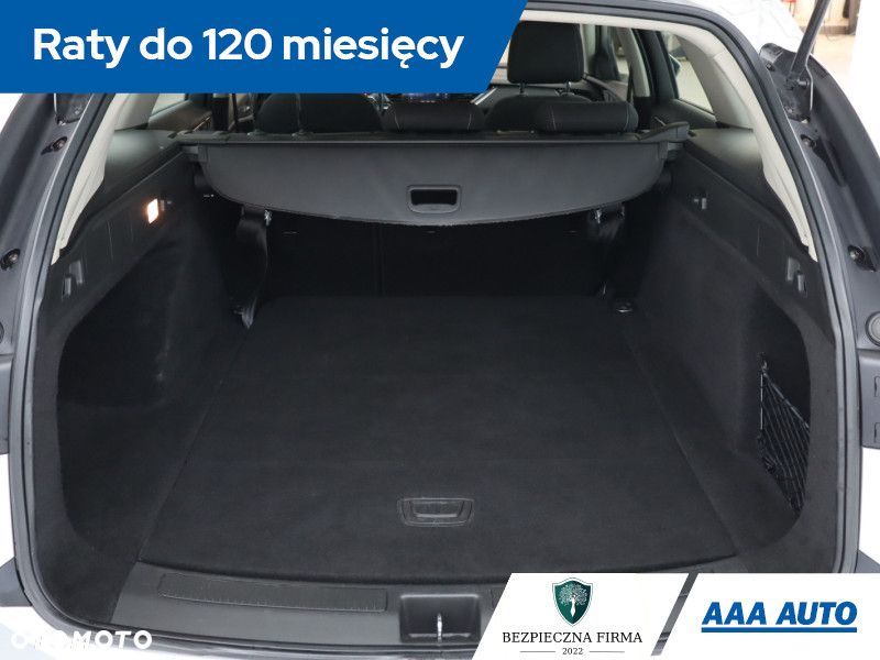 Opel Insignia - 16
