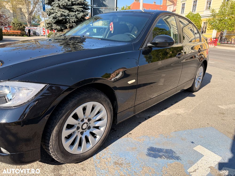 BMW Seria 3 320d - 7
