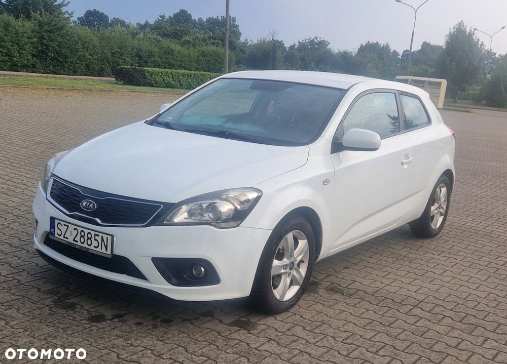 Kia ProCeed - 2