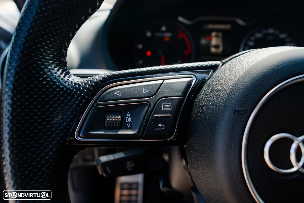 Audi A3 Limousine 1.6 TDI S-line - 17