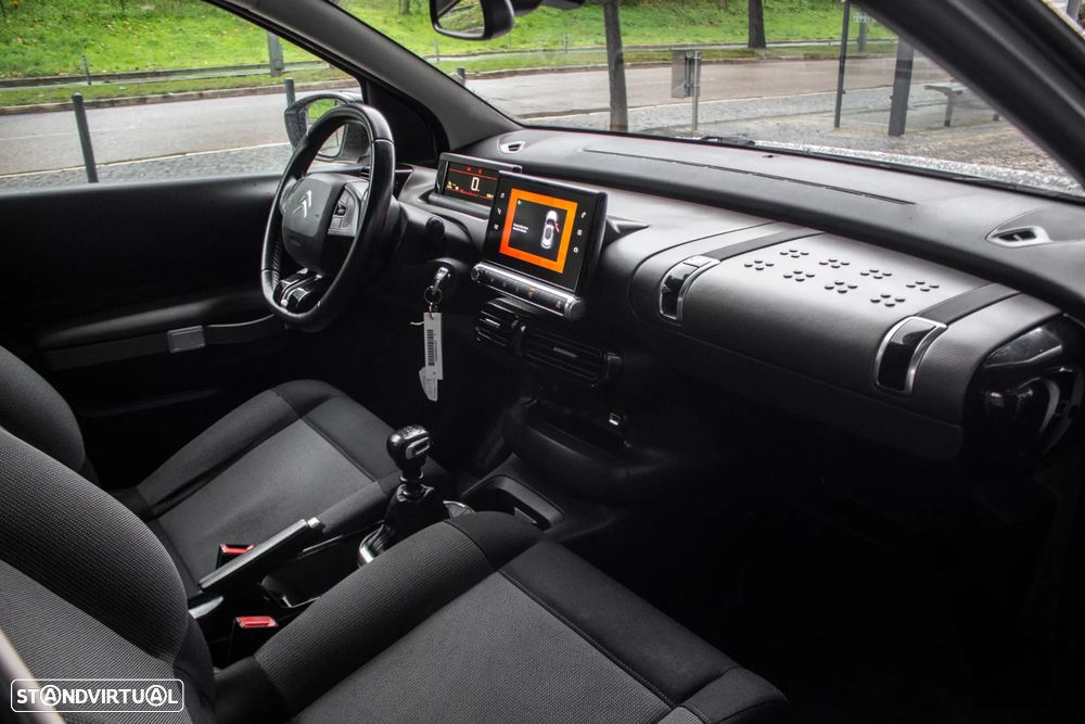 Citroën C4 Cactus 1.2 PureTech Shine - 24