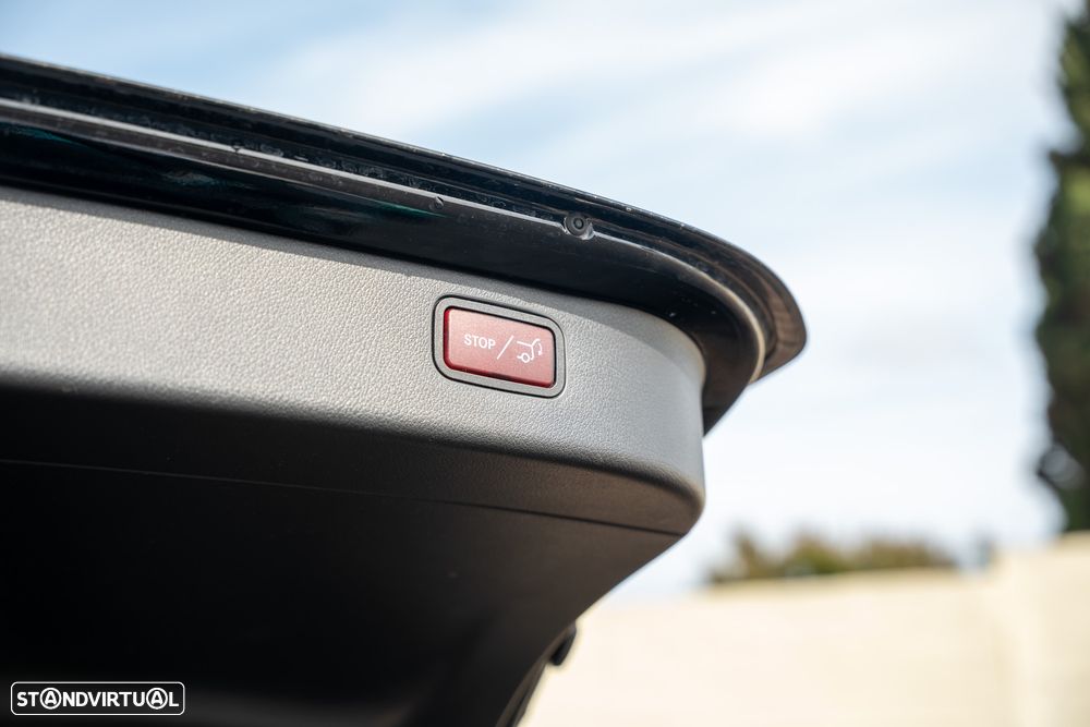 Mercedes-Benz C 300 e T 9G-TRONIC AMG Line - 31