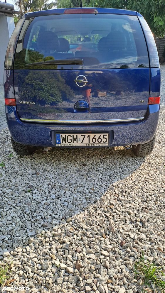 Opel Meriva 1.6 Essentia - 4