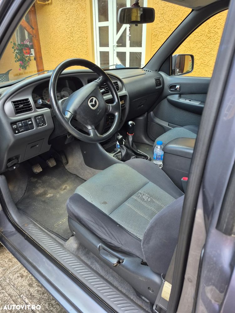 Mazda Seria B XL-Toplands 4x4 - 3