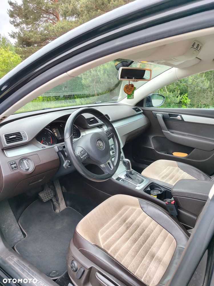 Volkswagen Passat 2.0 TDI DSG BlueMotion Technology Comfortline - 5