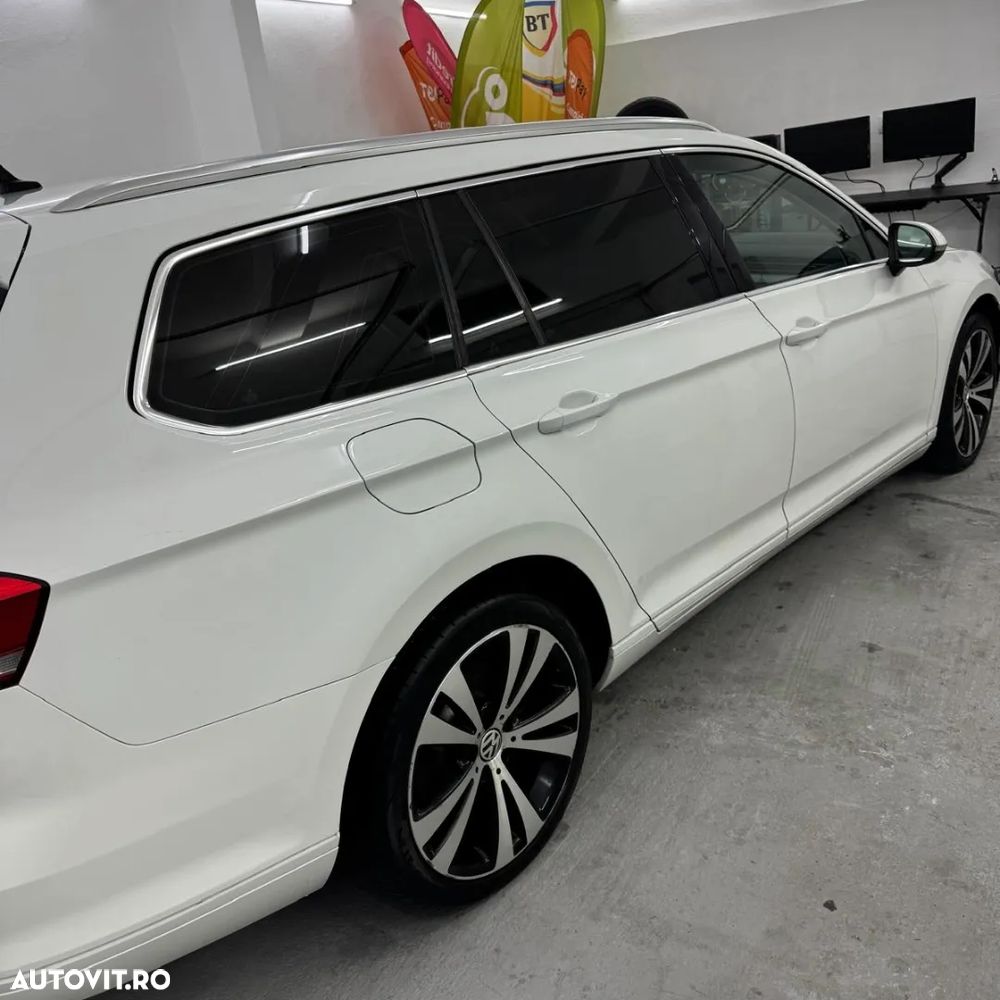Volkswagen Passat 1.6 TDI Comfortline - 30